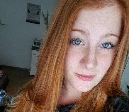 Dani ruivinha linda buceta rosinha caiu na net