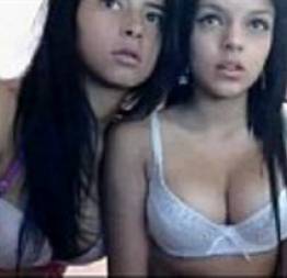 Raquel e eloisa irmas perfeitinhas cairam na net twitcam