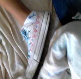 Cuzinho gostoso da novinha de 18