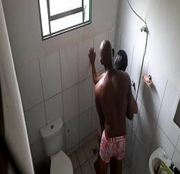 Camera escondida flagra negrao dotado comendo morena rabuda | calientes |morena
