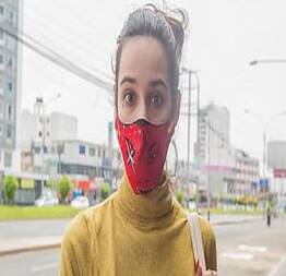 Desempregada ela acaba topando uma proposta indecente na rua
